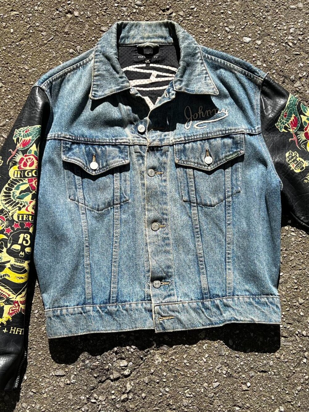 John Richmond Destroy vintage denim jacket with leather tattoed sleeve from 90's